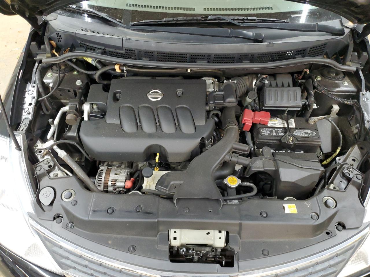 2009 Nissan Versa - Image 12