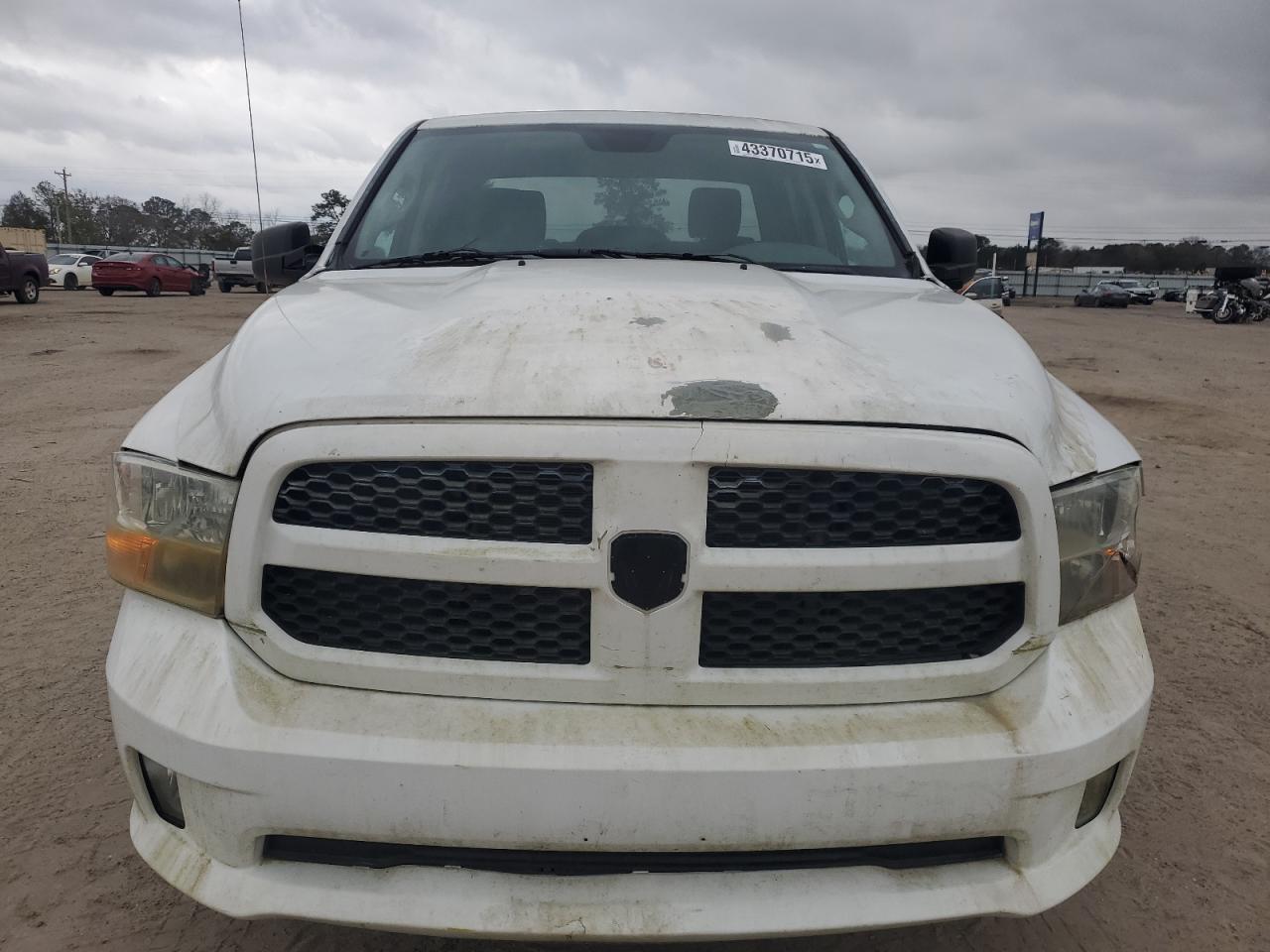 2013 RAM 1500 - Image 5
