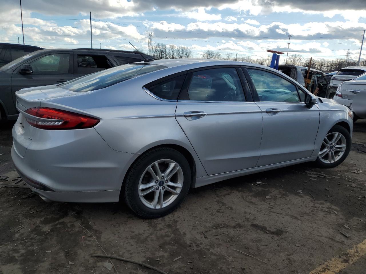 2018 Ford Fusion - Image 3