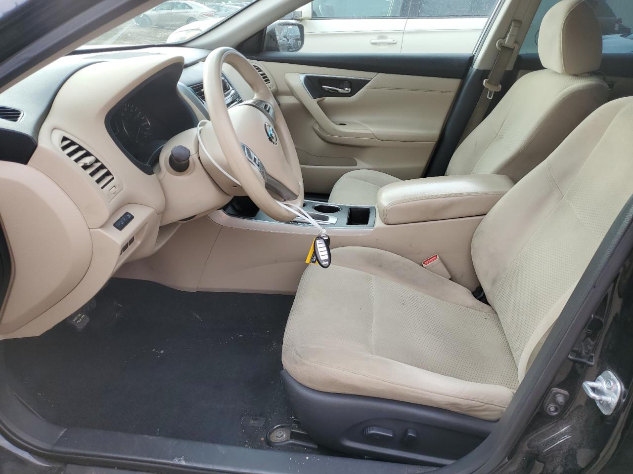 2015 Nissan Altima - Image 7