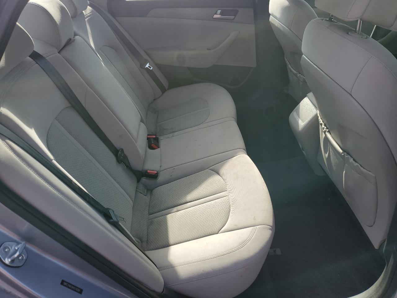 2017 Hyundai Sonata - Image 10