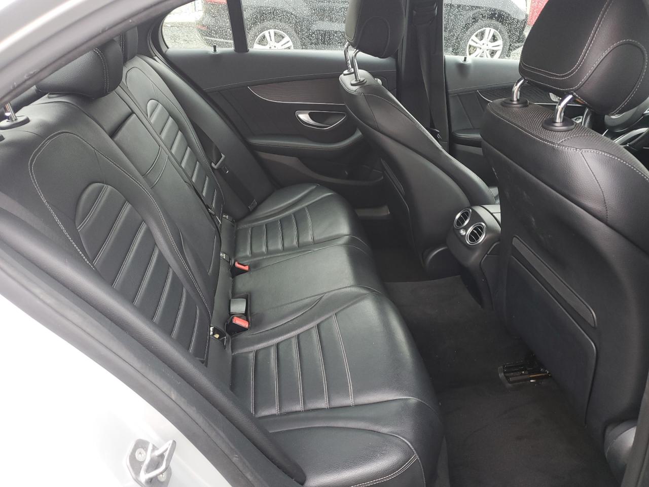 2016 Mercedes-Benz C-klasse - Image 10