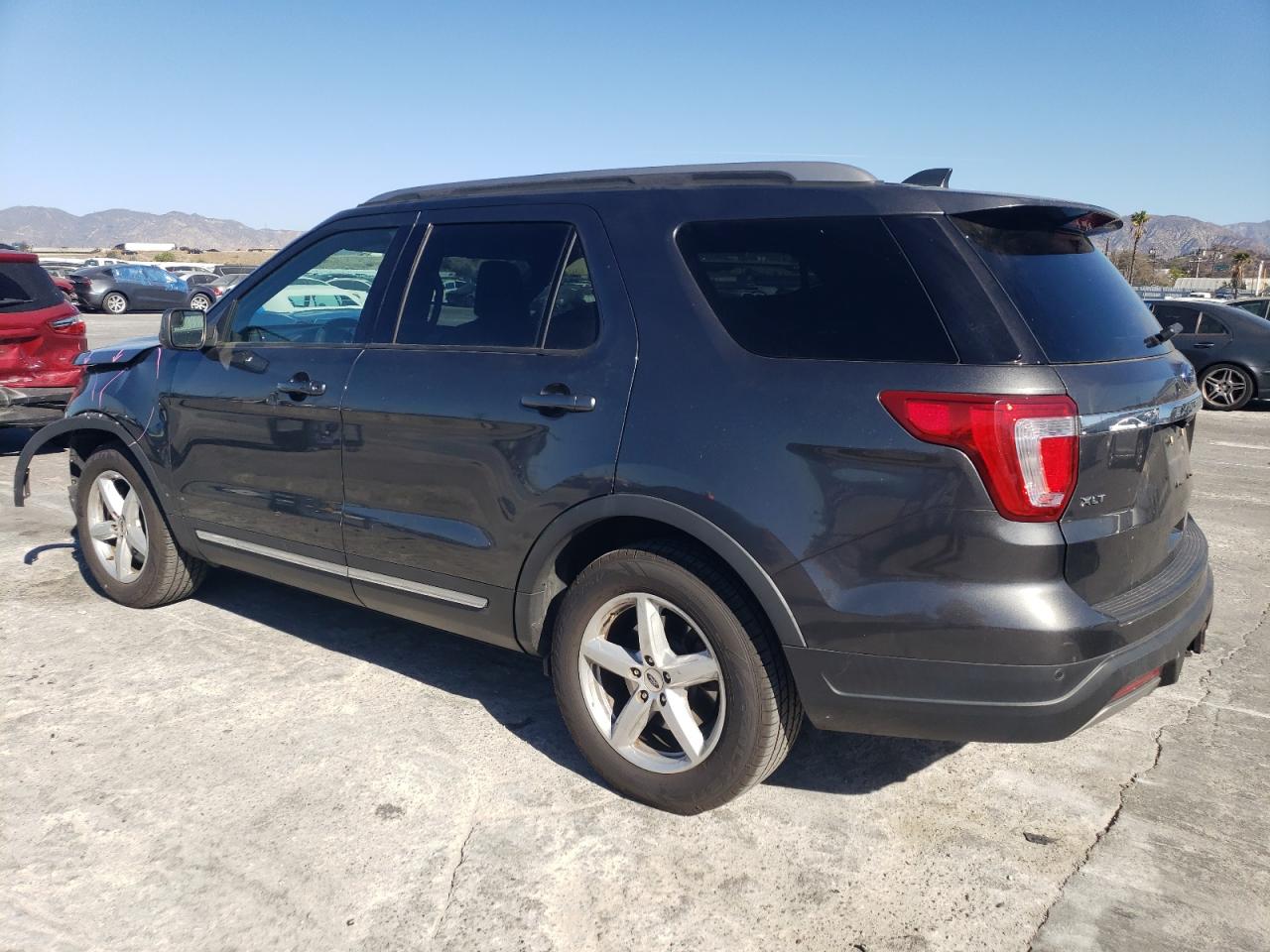 2019 Ford Explorer - Image 2