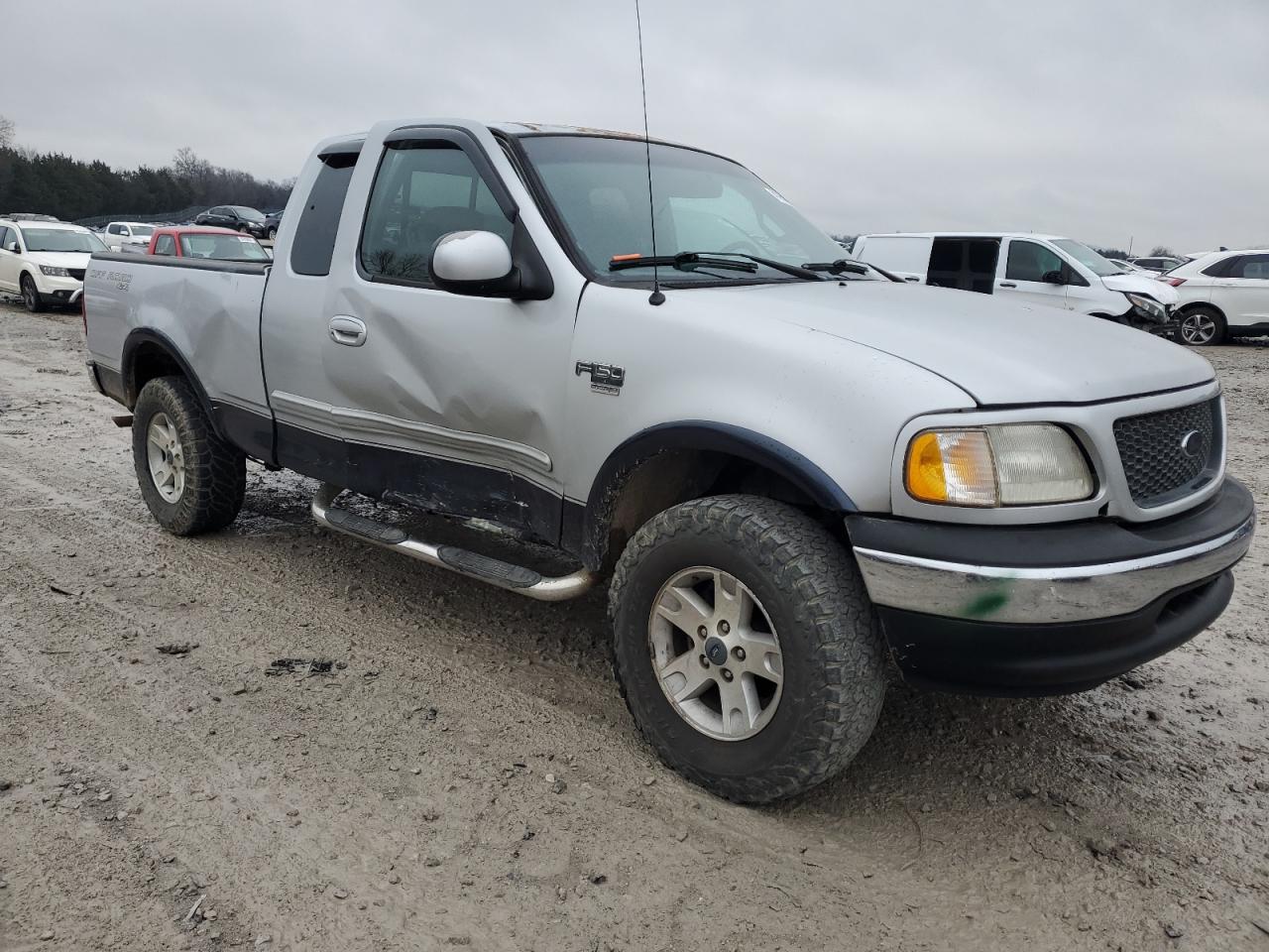 2001 Ford F-150 - Image 4