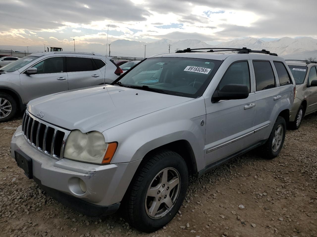 2006 Jeep Grand Cherokee - Image 1