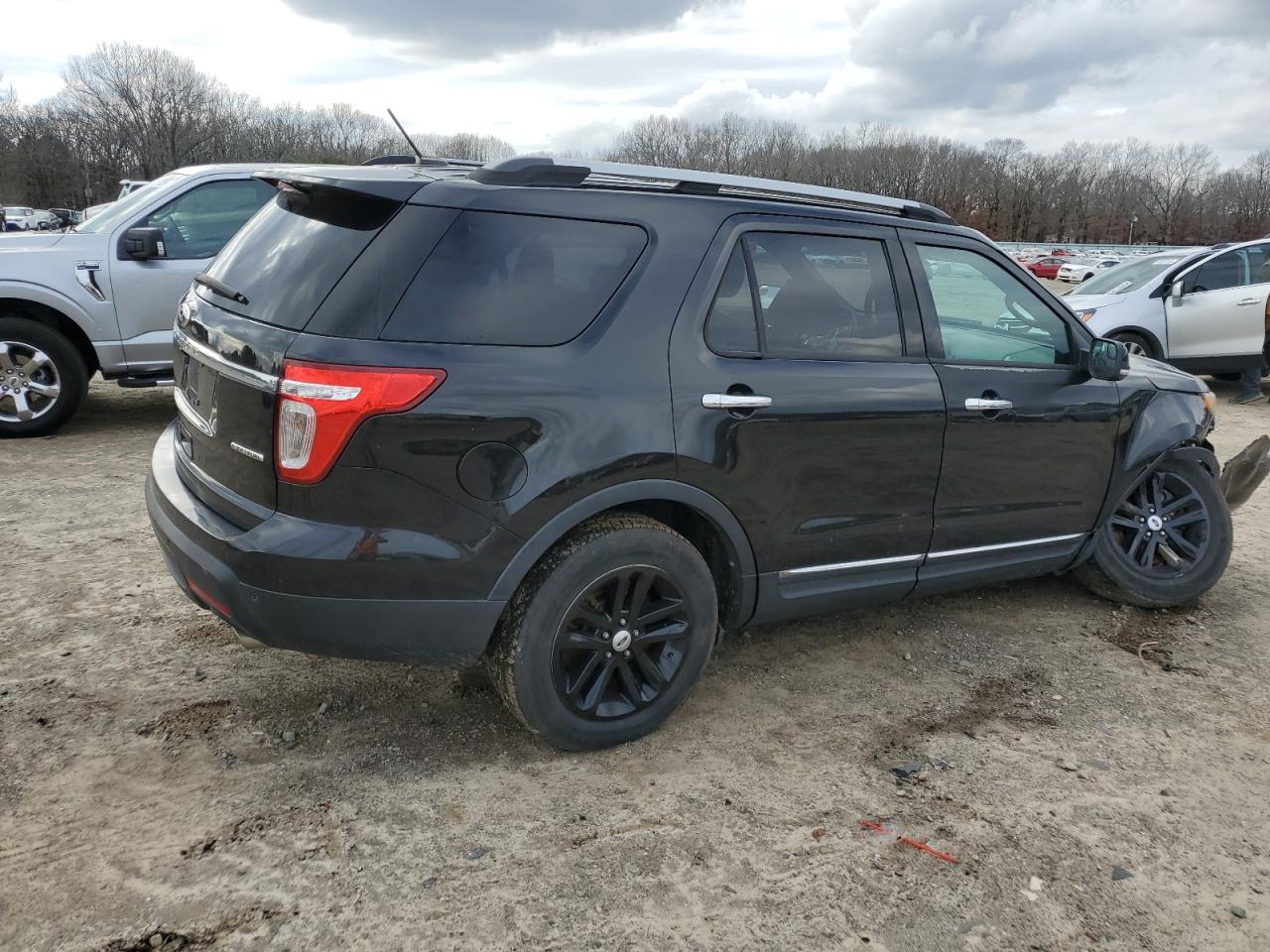 2013 Ford Explorer - Image 3