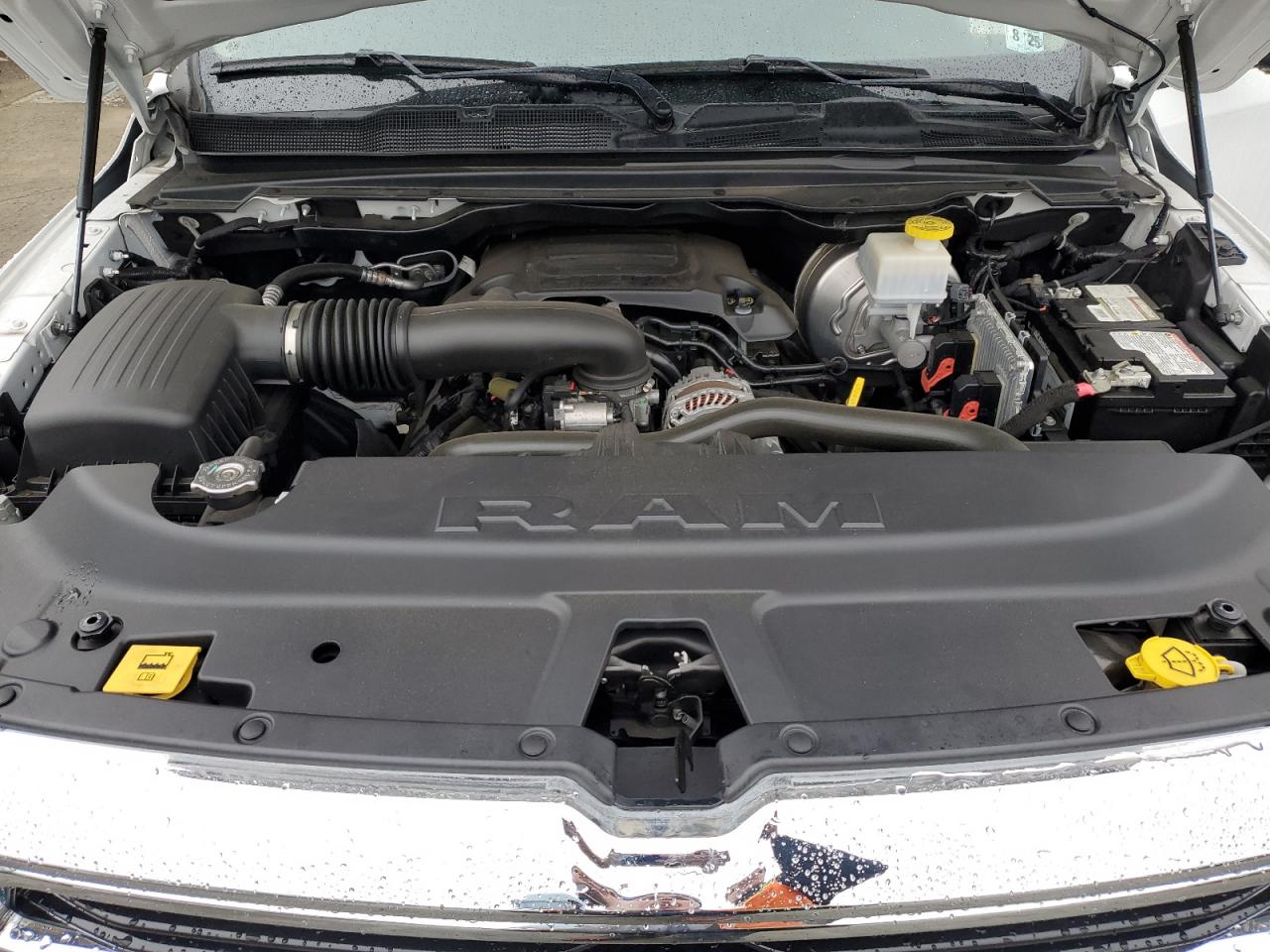 2020 RAM 1500 - Image 11