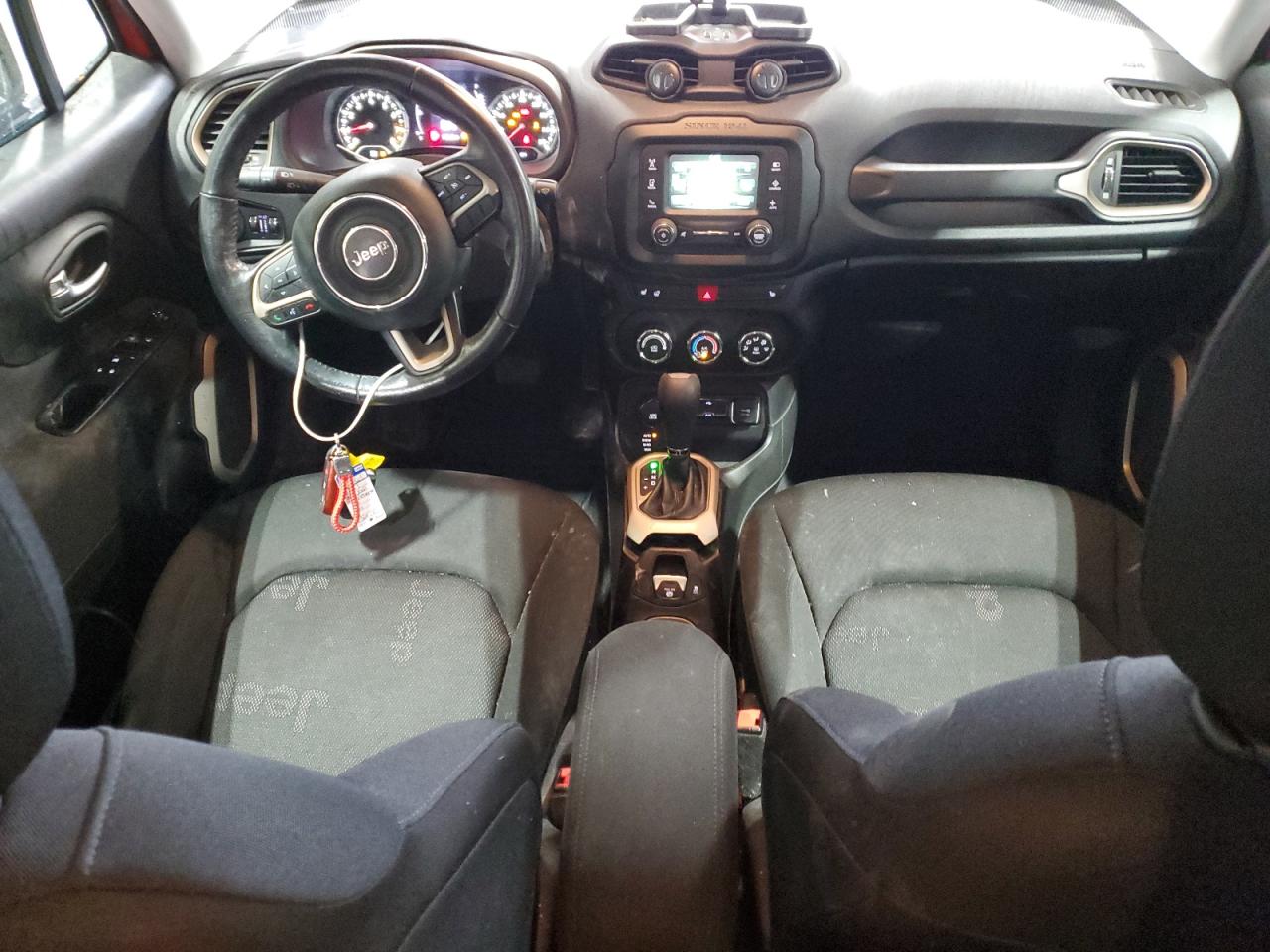 2017 Jeep Renegade - Image 8