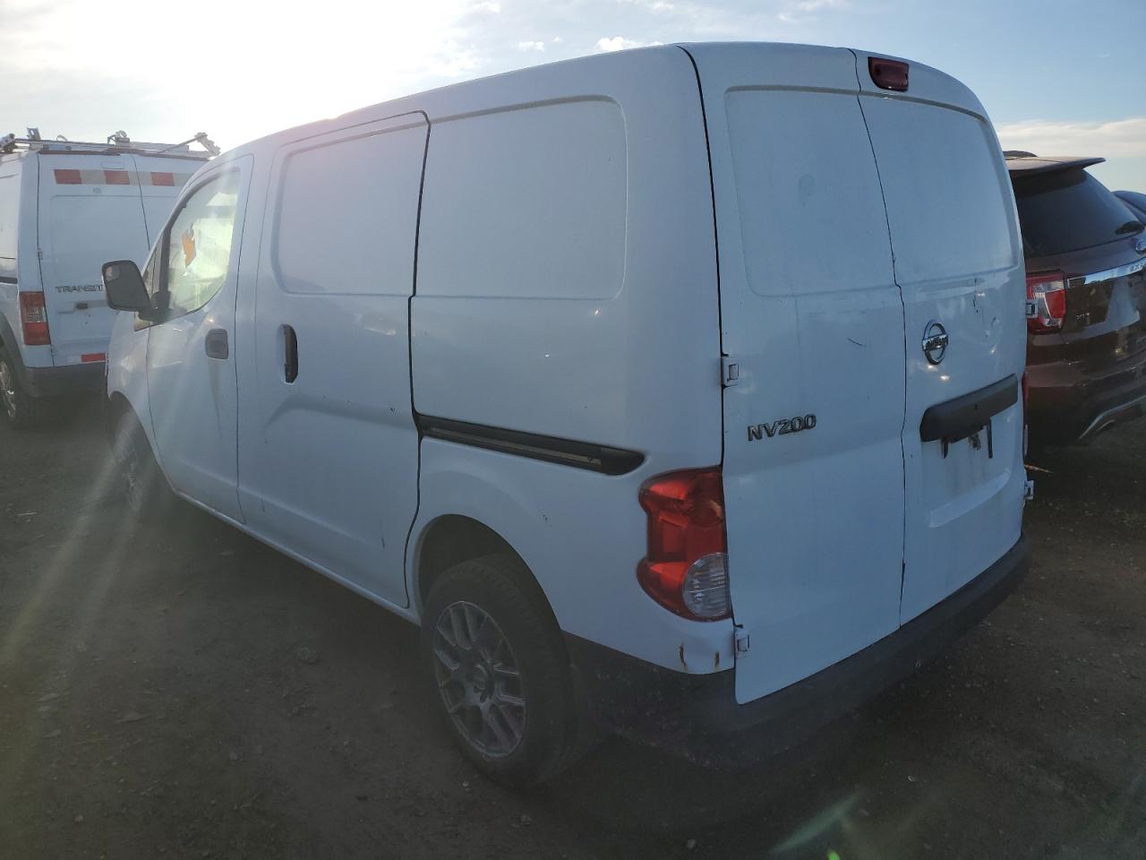 2015 Nissan NV - Image 2