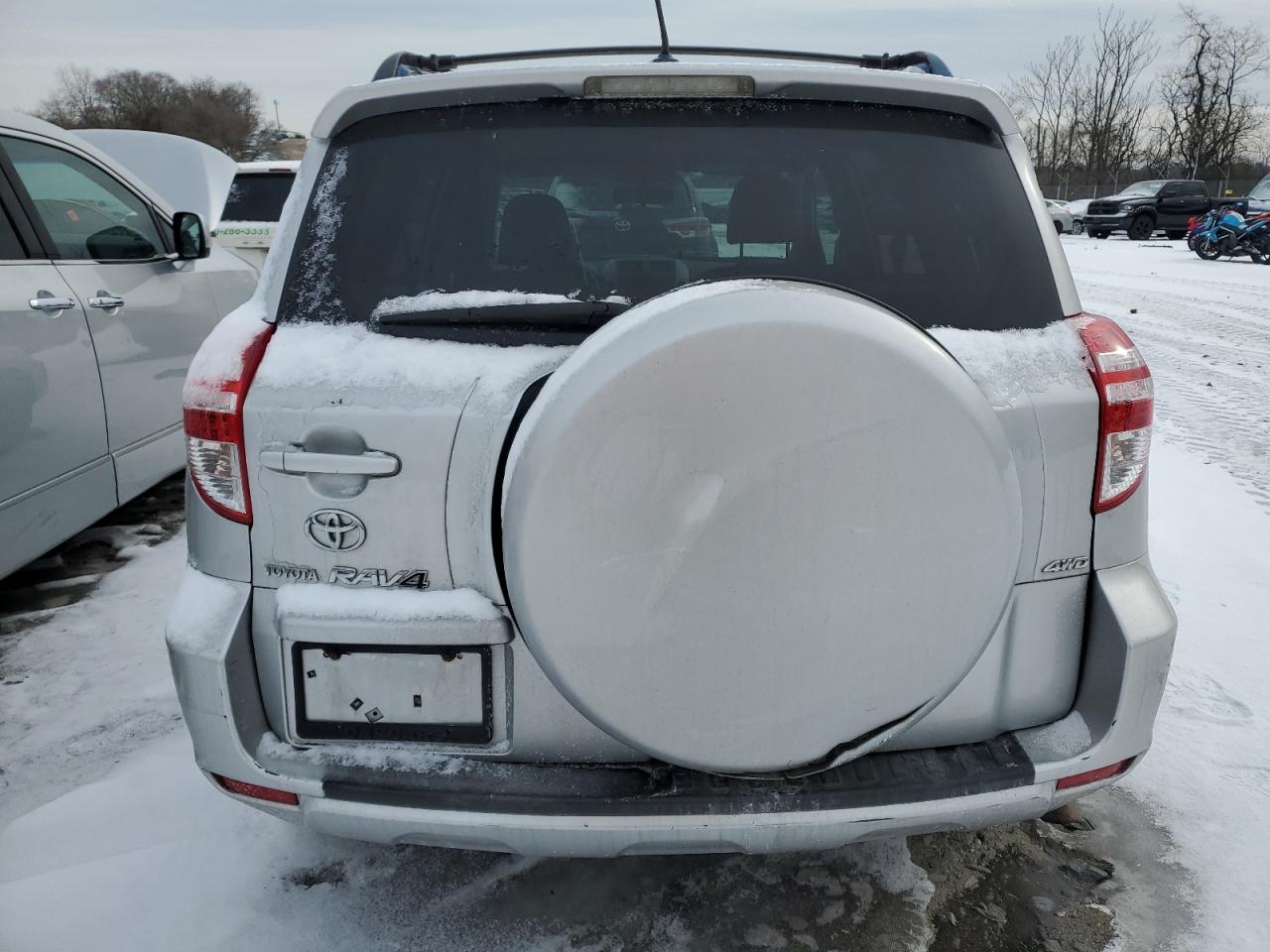 2009 Toyota RAV 4 - Image 6