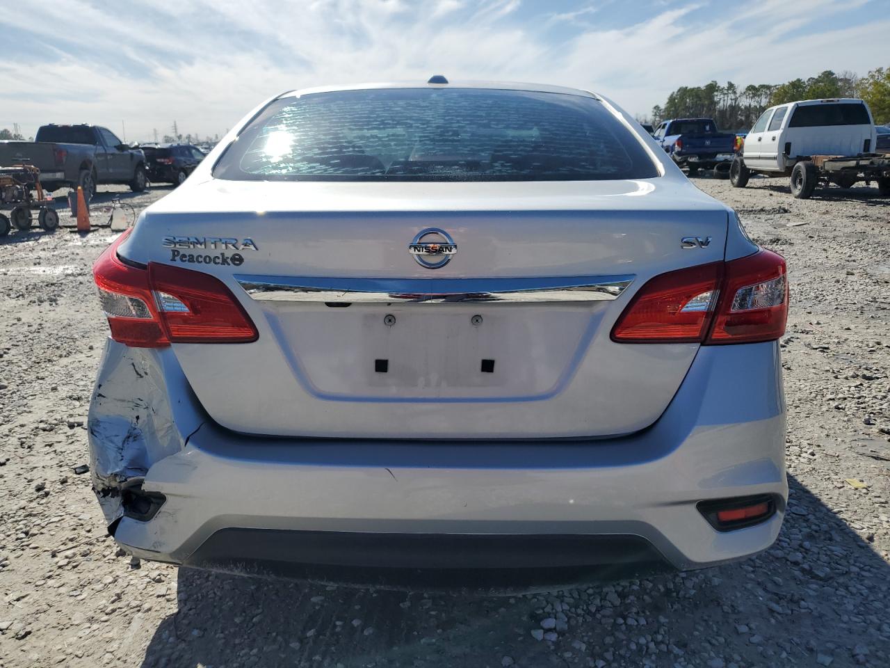 2018 Nissan Sentra - Image 6