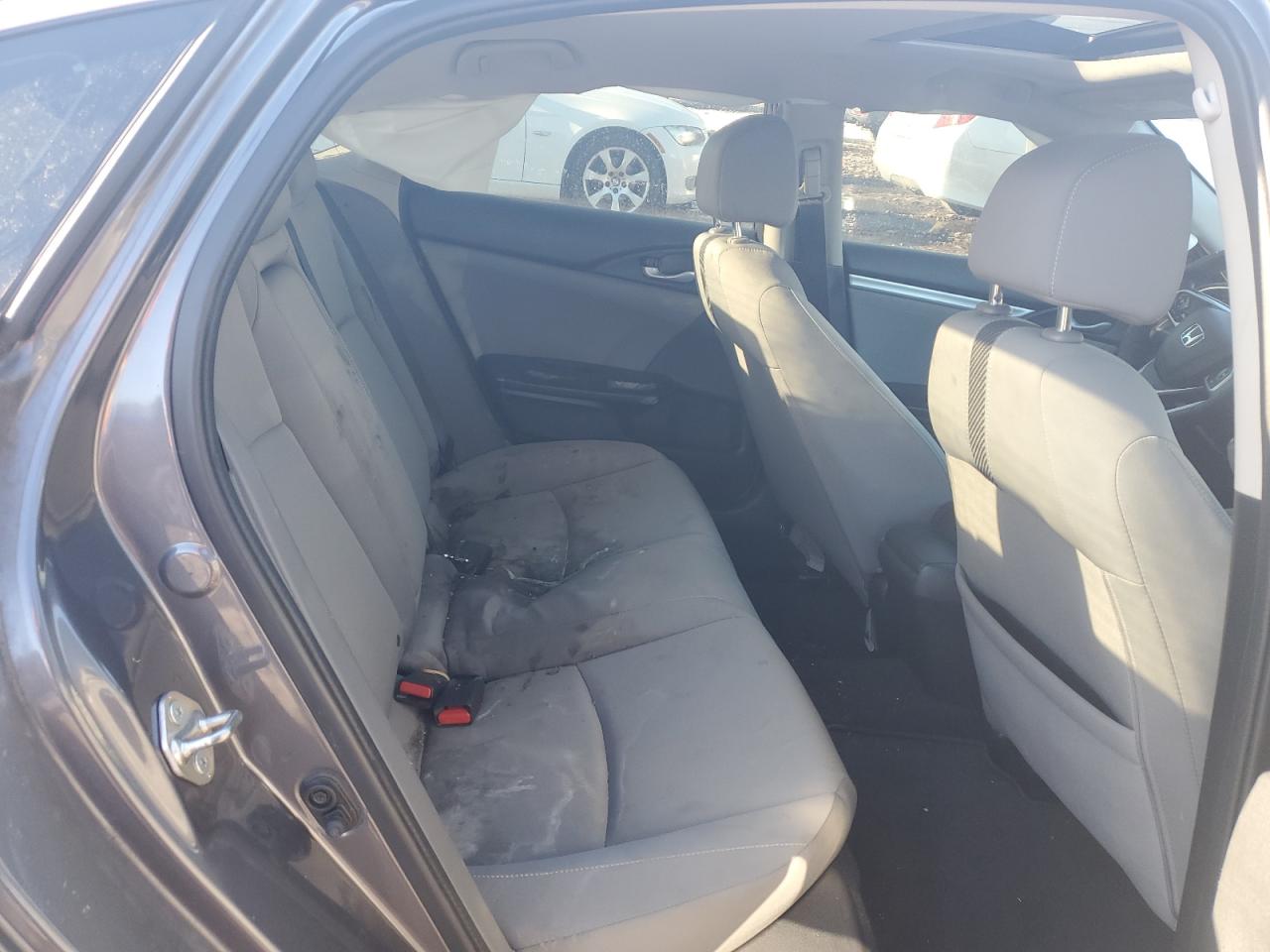 2018 Honda Civic - Image 10