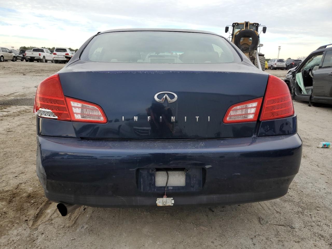 2004 Infiniti G - Image 6
