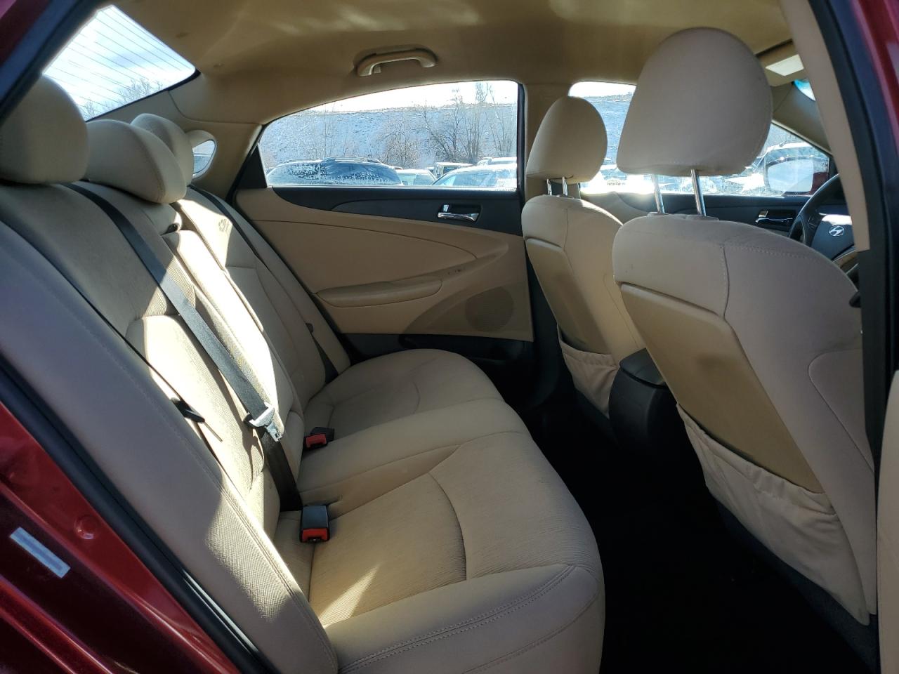 2011 Hyundai Sonata - Image 10