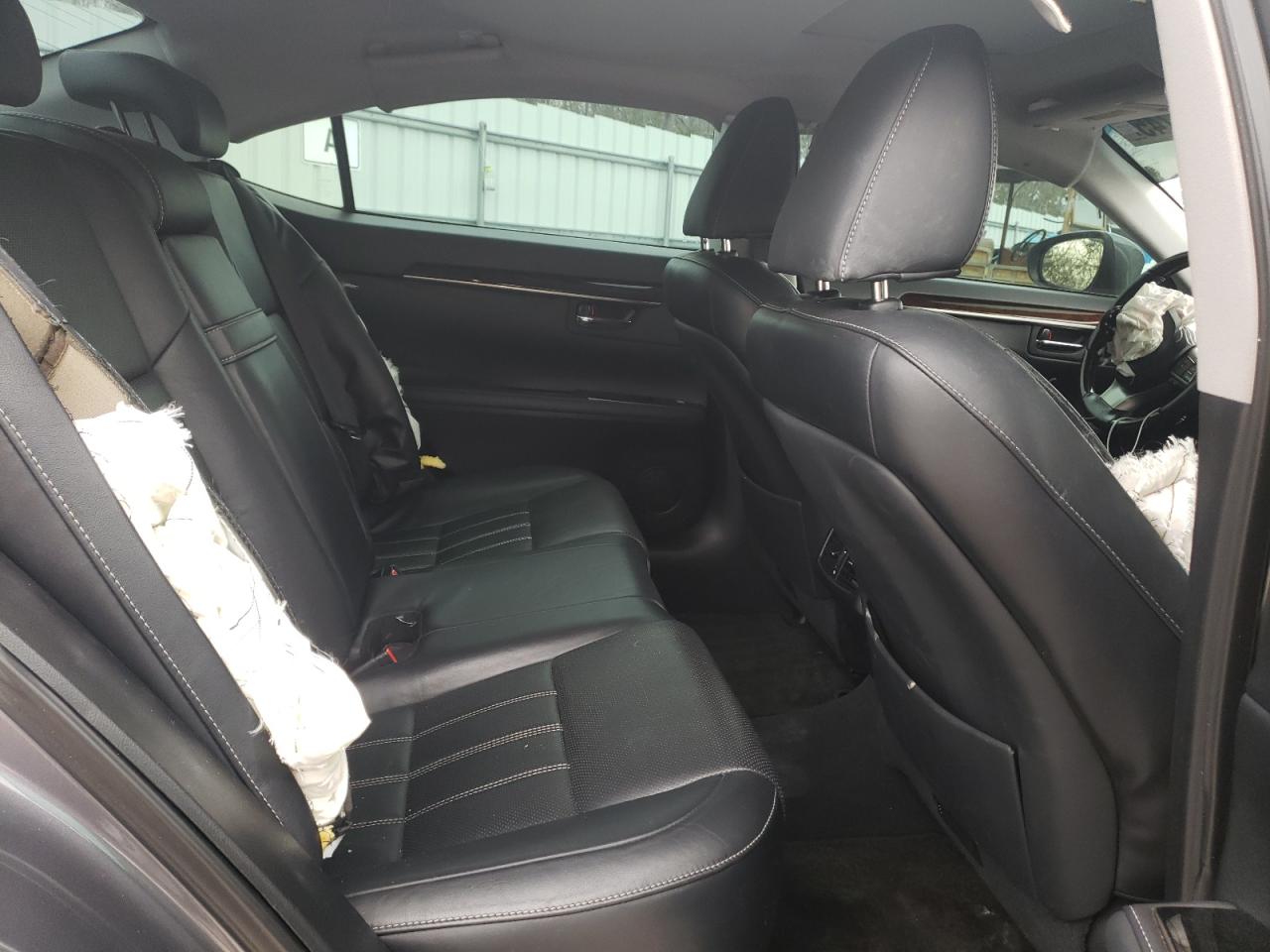 2018 Lexus ES - Image 10