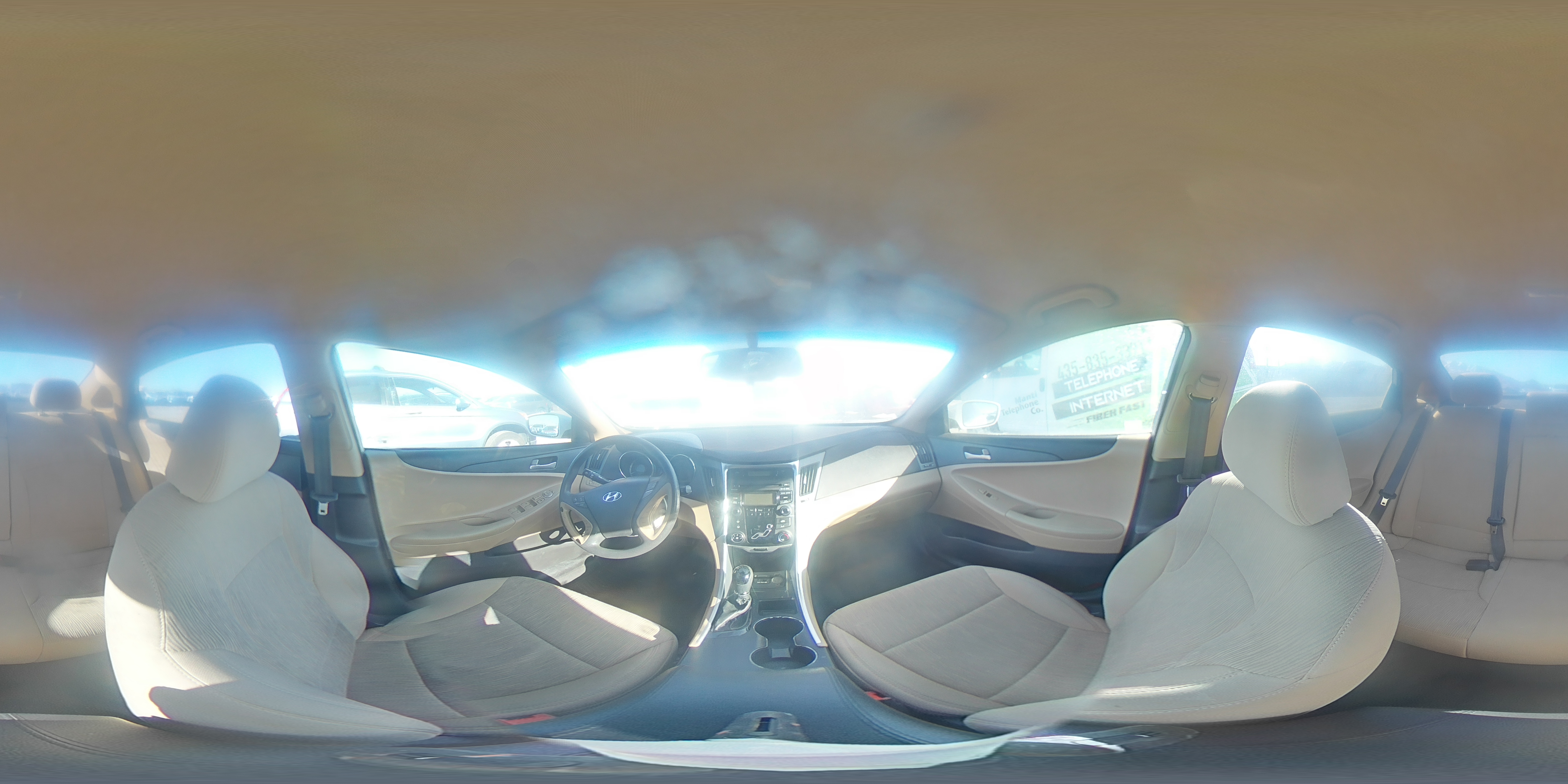 2013 Hyundai Sonata - Image 12