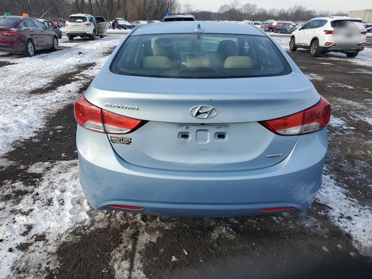 2011 Hyundai Elantra - Image 6