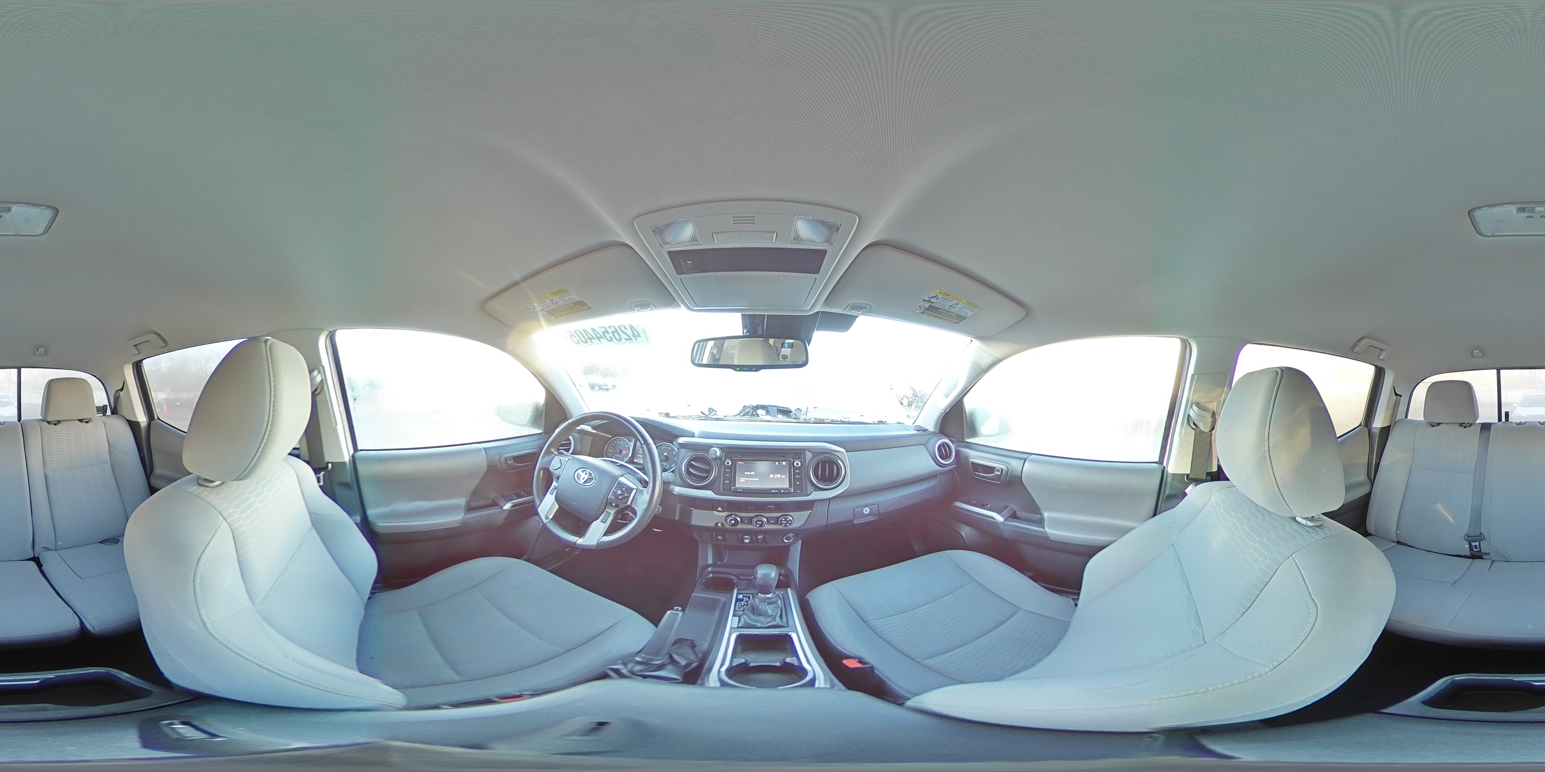 2018 Toyota Tacoma - Image 14