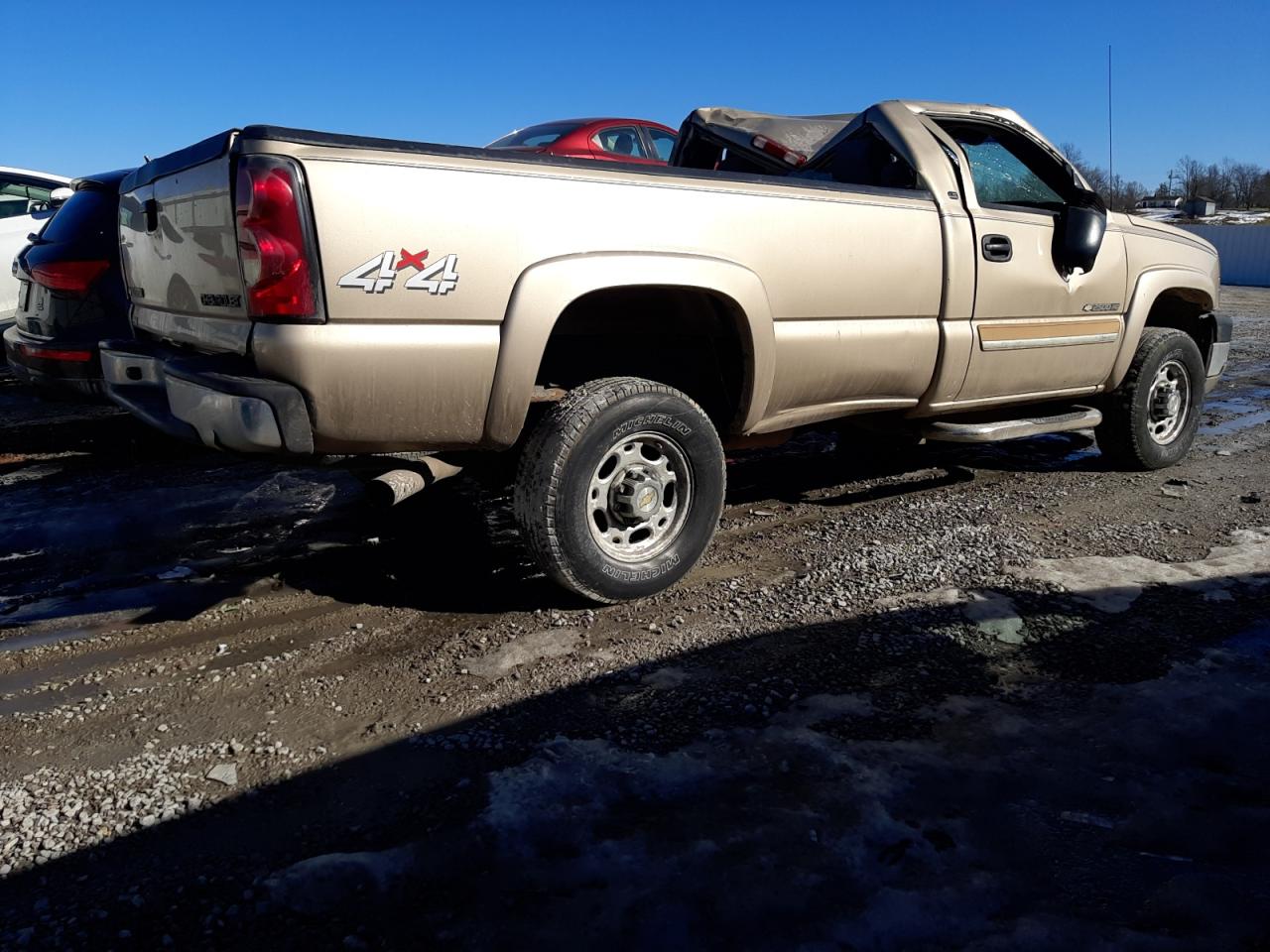 2004 Chevrolet Silverado - Image 3
