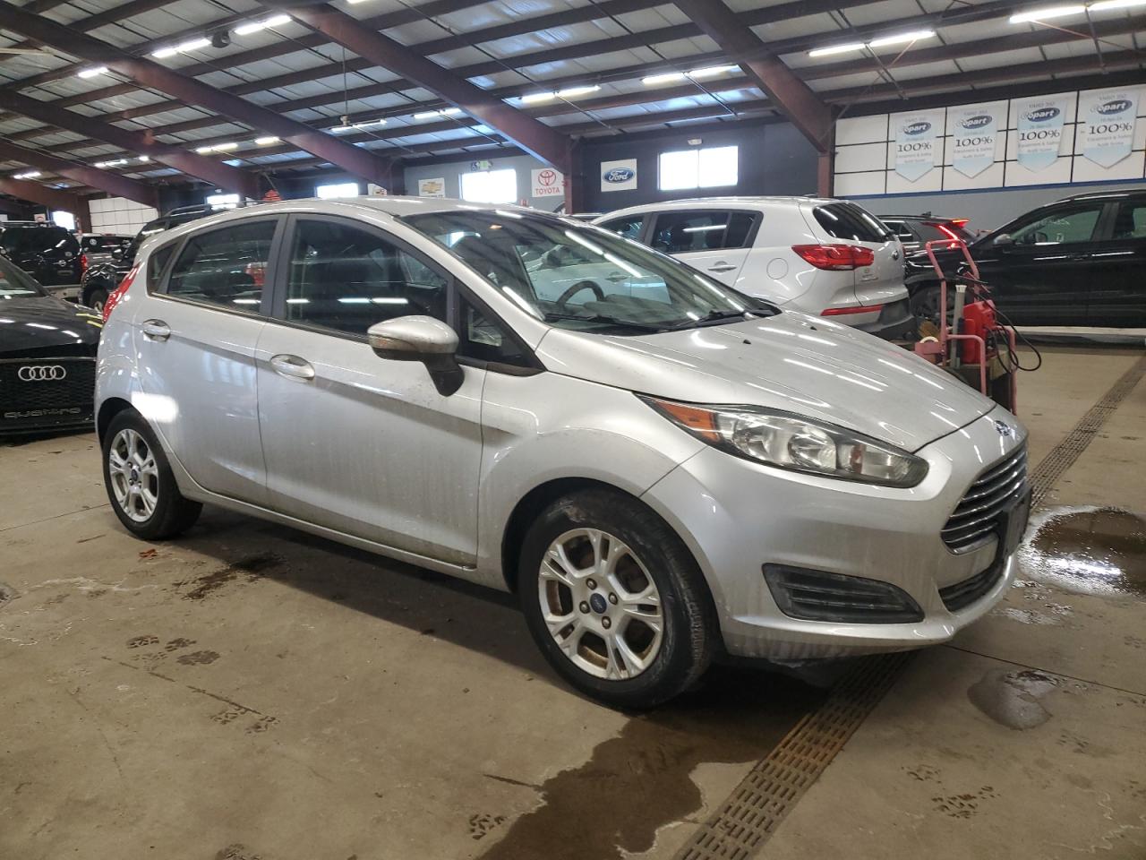 2014 Ford Fiesta - Image 4