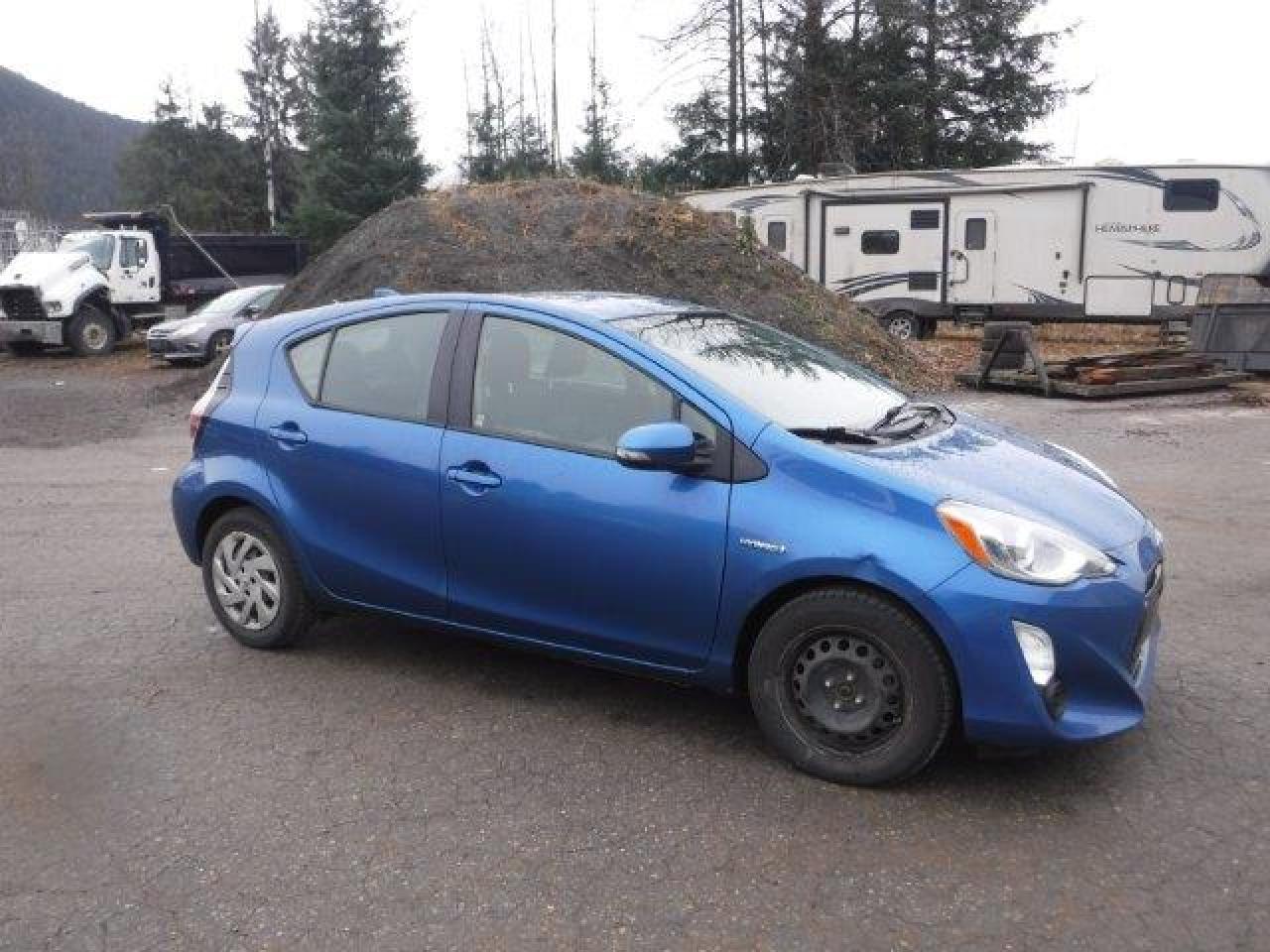 2015 Toyota Prius - Image 4