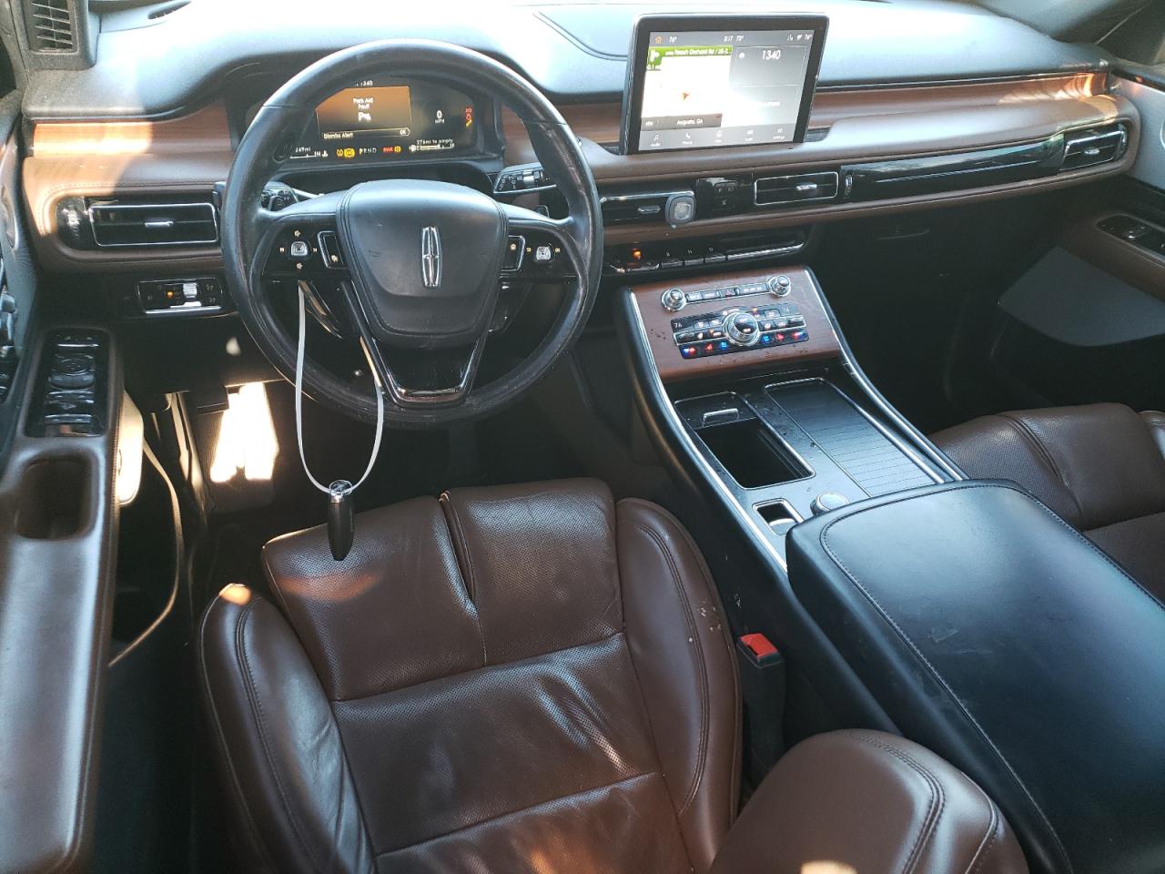 2020 Lincoln Aviator - Image 8