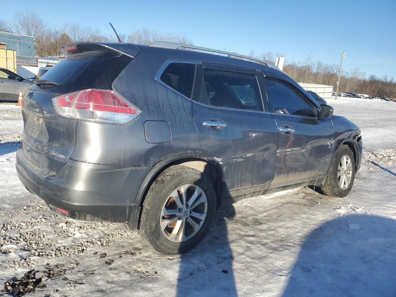 2016 Nissan Rogue - Image 3