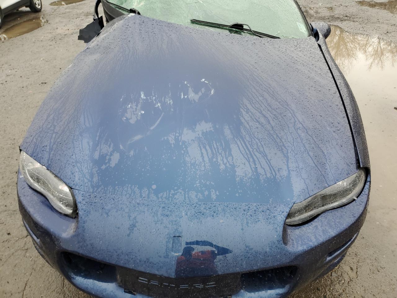 2002 Chevrolet Camaro - Image 12