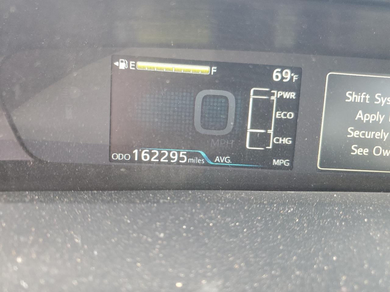 2019 Toyota Prius - Image 9