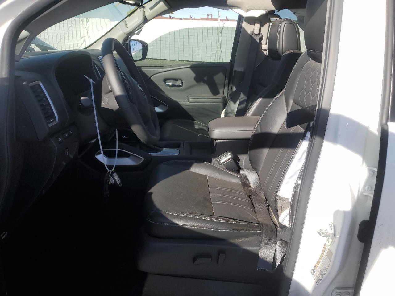 2023 Nissan Navara (Frontier) - Image 7