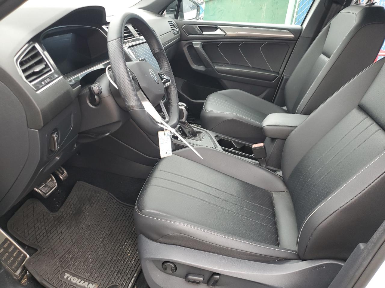 2024 Volkswagen Tiguan - Image 7