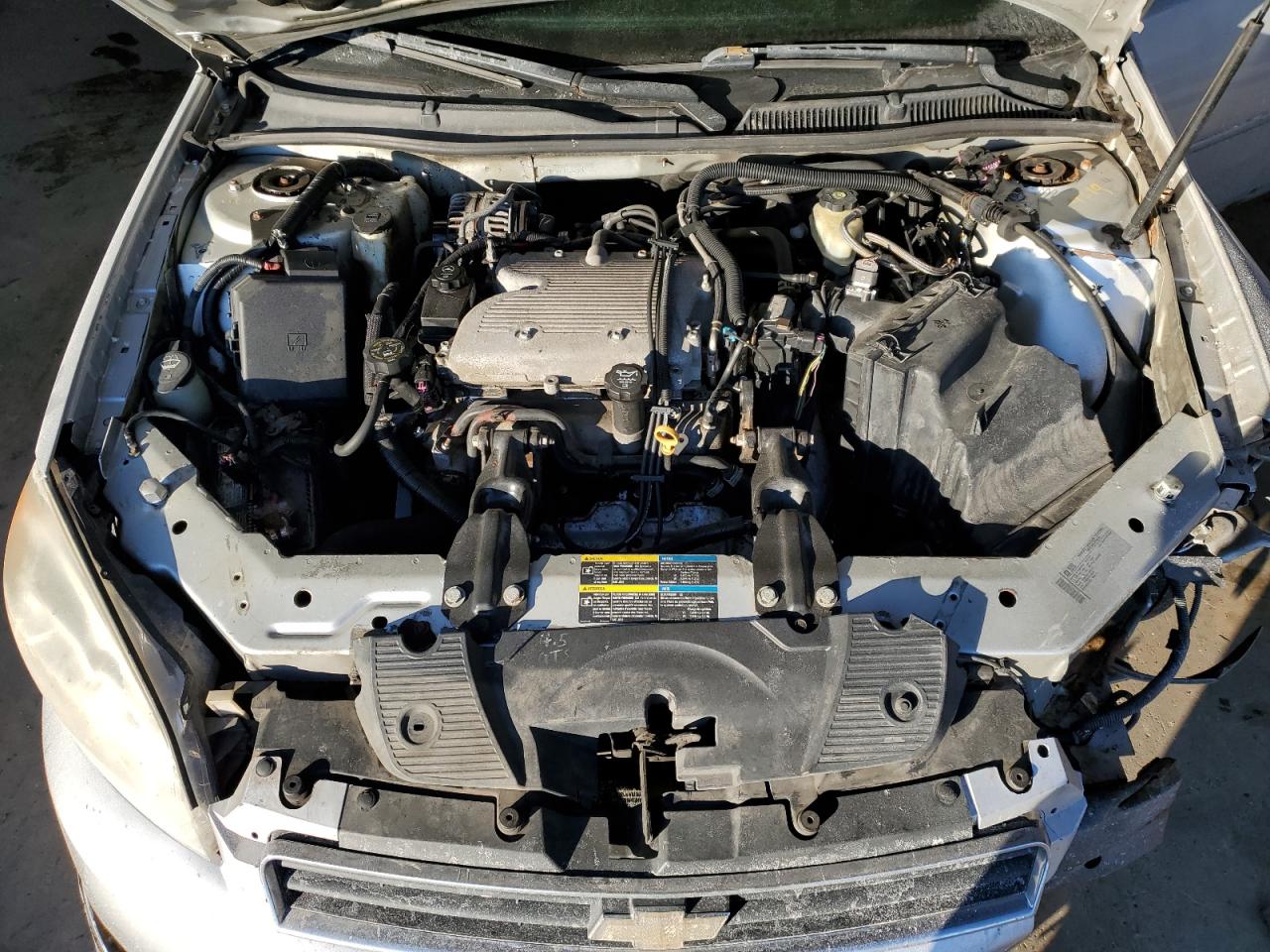 2010 Chevrolet Impala - Image 11