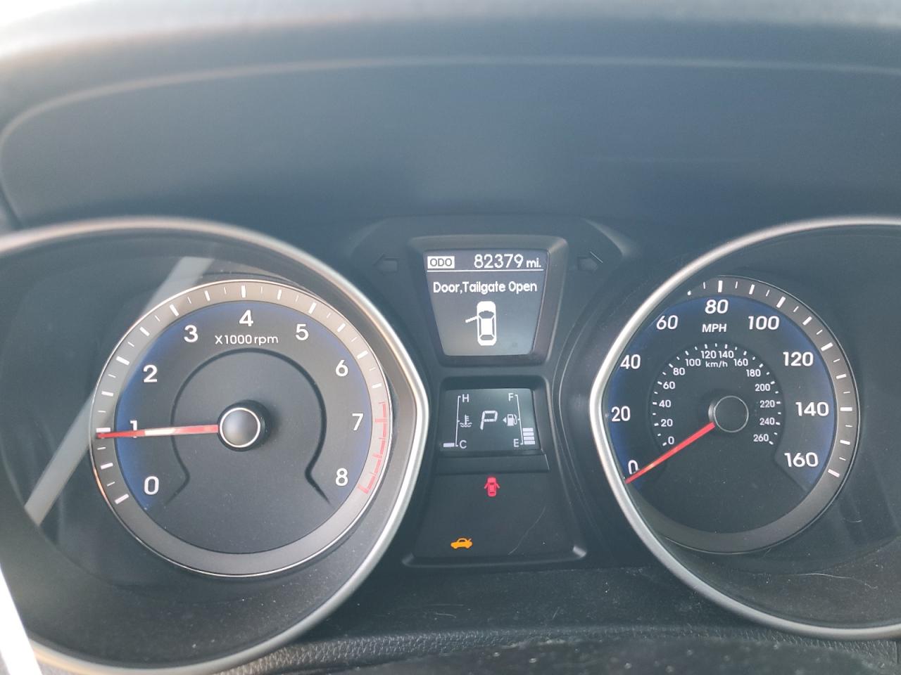 2015 Hyundai Elantra - Image 9