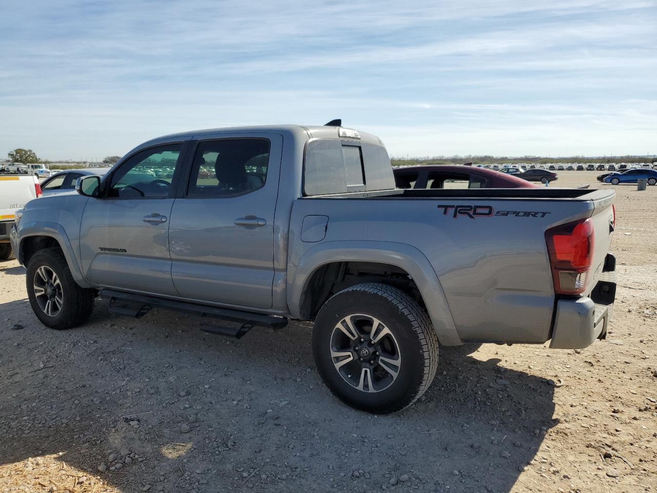 2019 Toyota Tacoma - Image 2