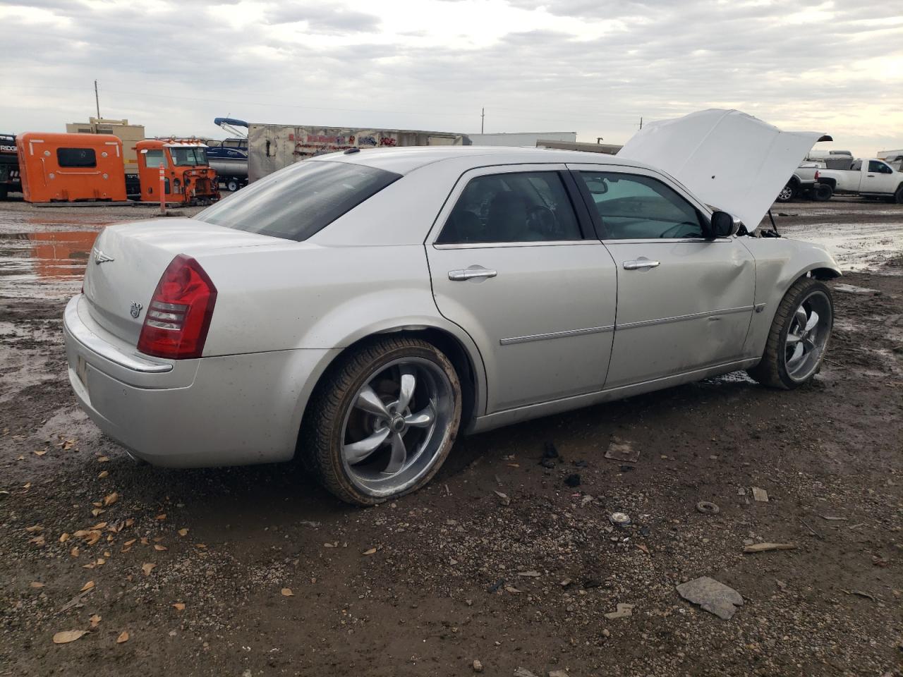 2006 Chrysler 300 - Image 3