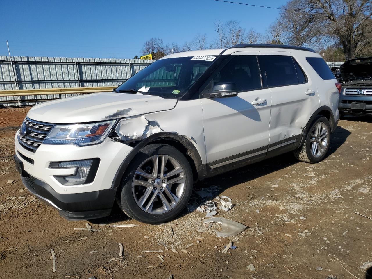 2016 Ford Explorer - Image 1