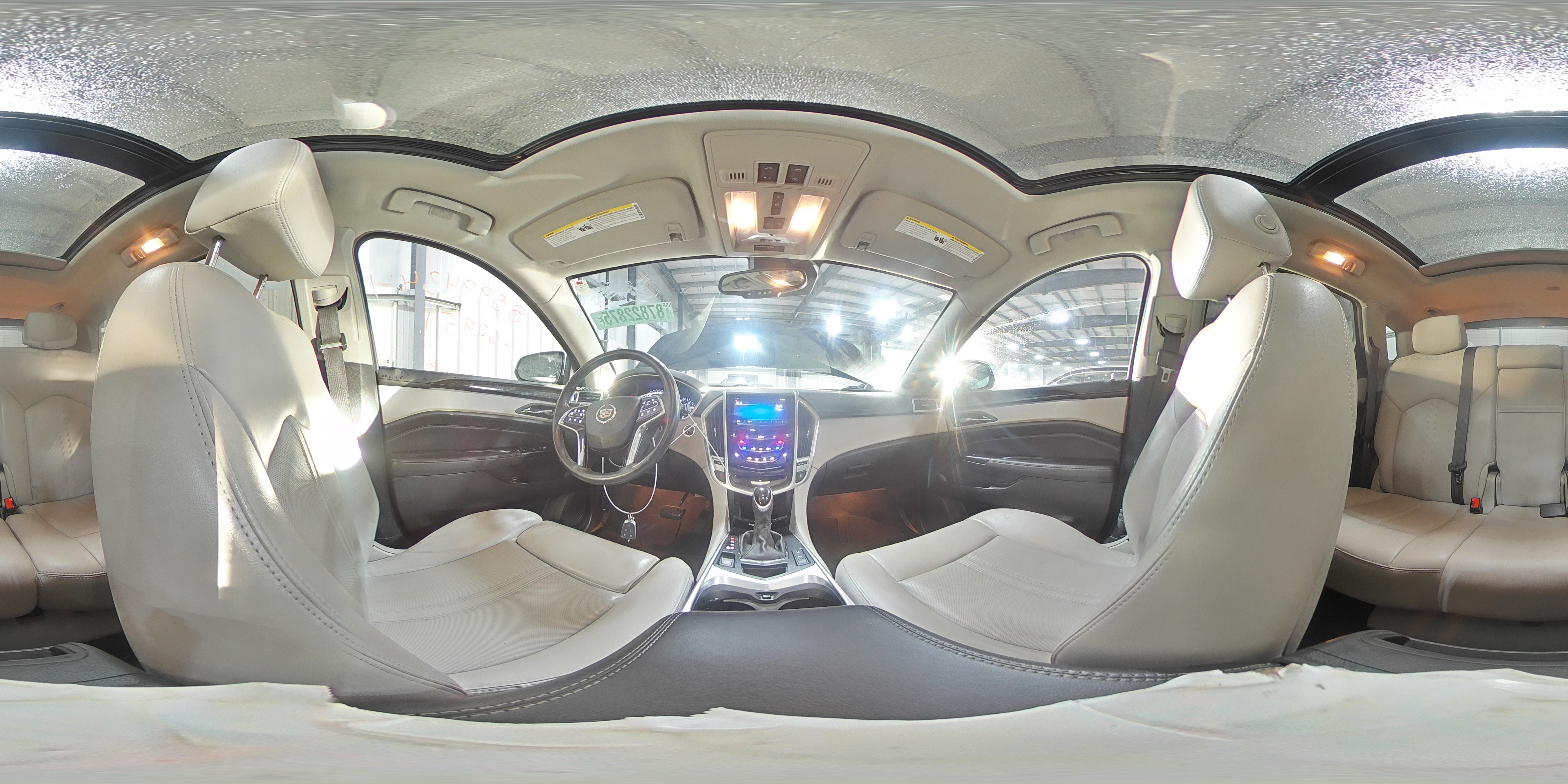 2016 Cadillac SRX - Image 13