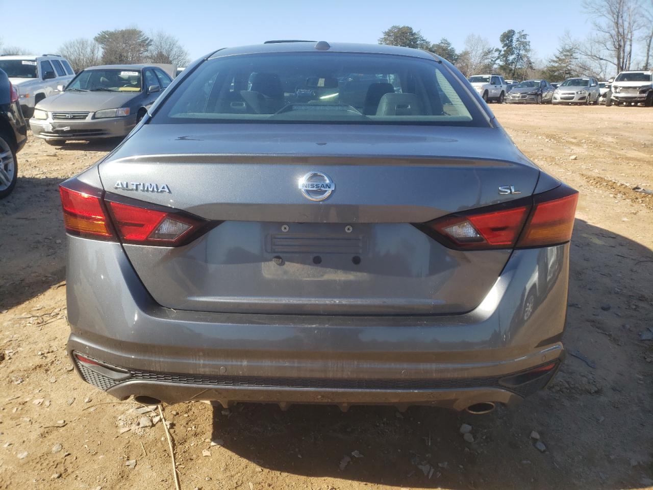 2019 Nissan Altima - Image 6