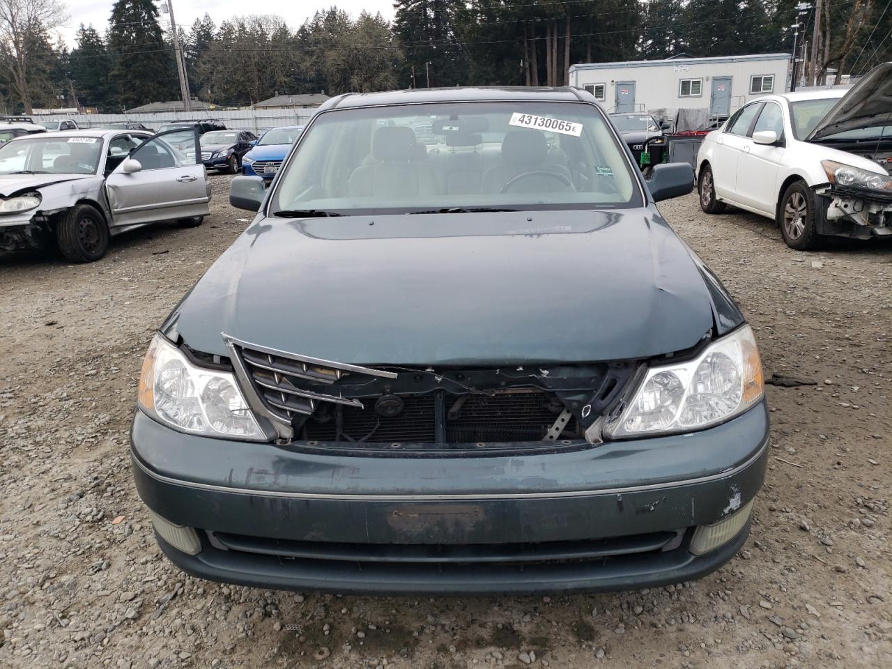 2004 Toyota Avalon - Image 5