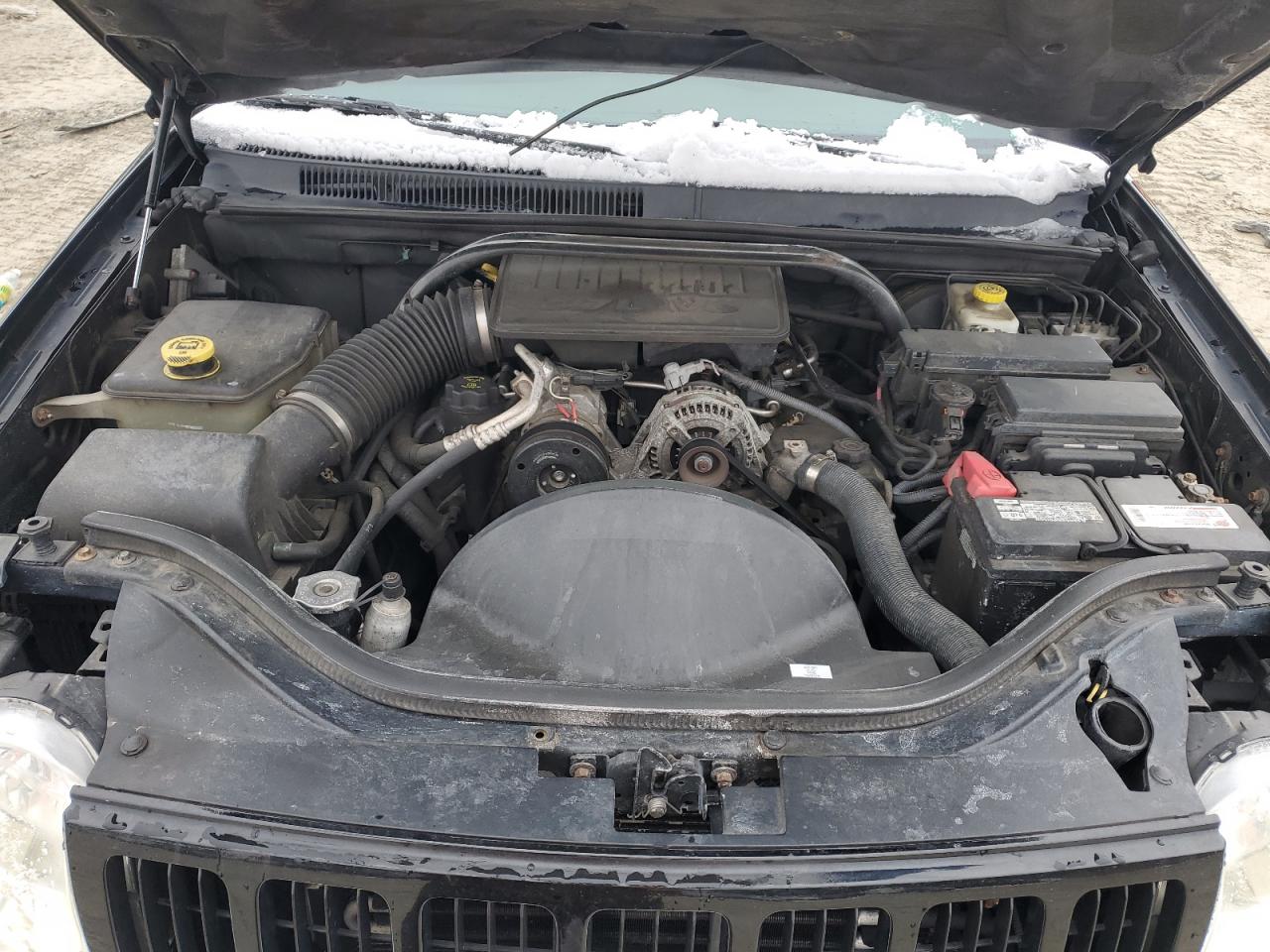 2007 Jeep Grand Cherokee - Image 12