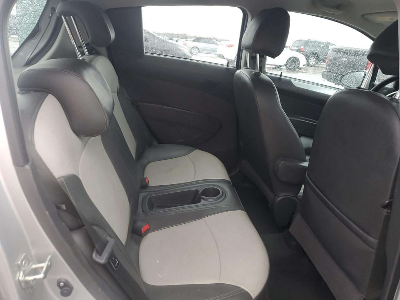 2013 Chevrolet Spark - Image 10