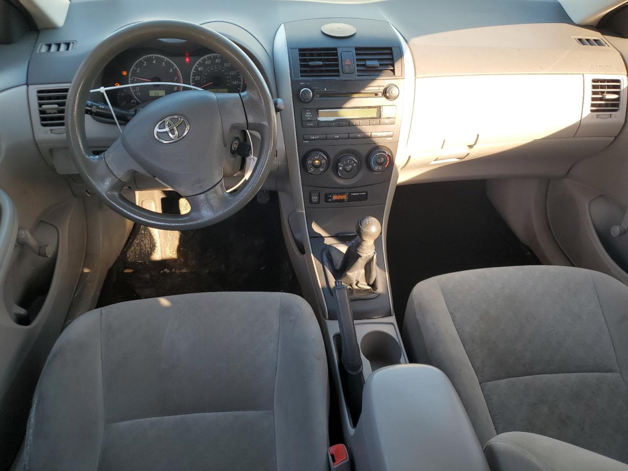 2010 Toyota Corolla - Image 8