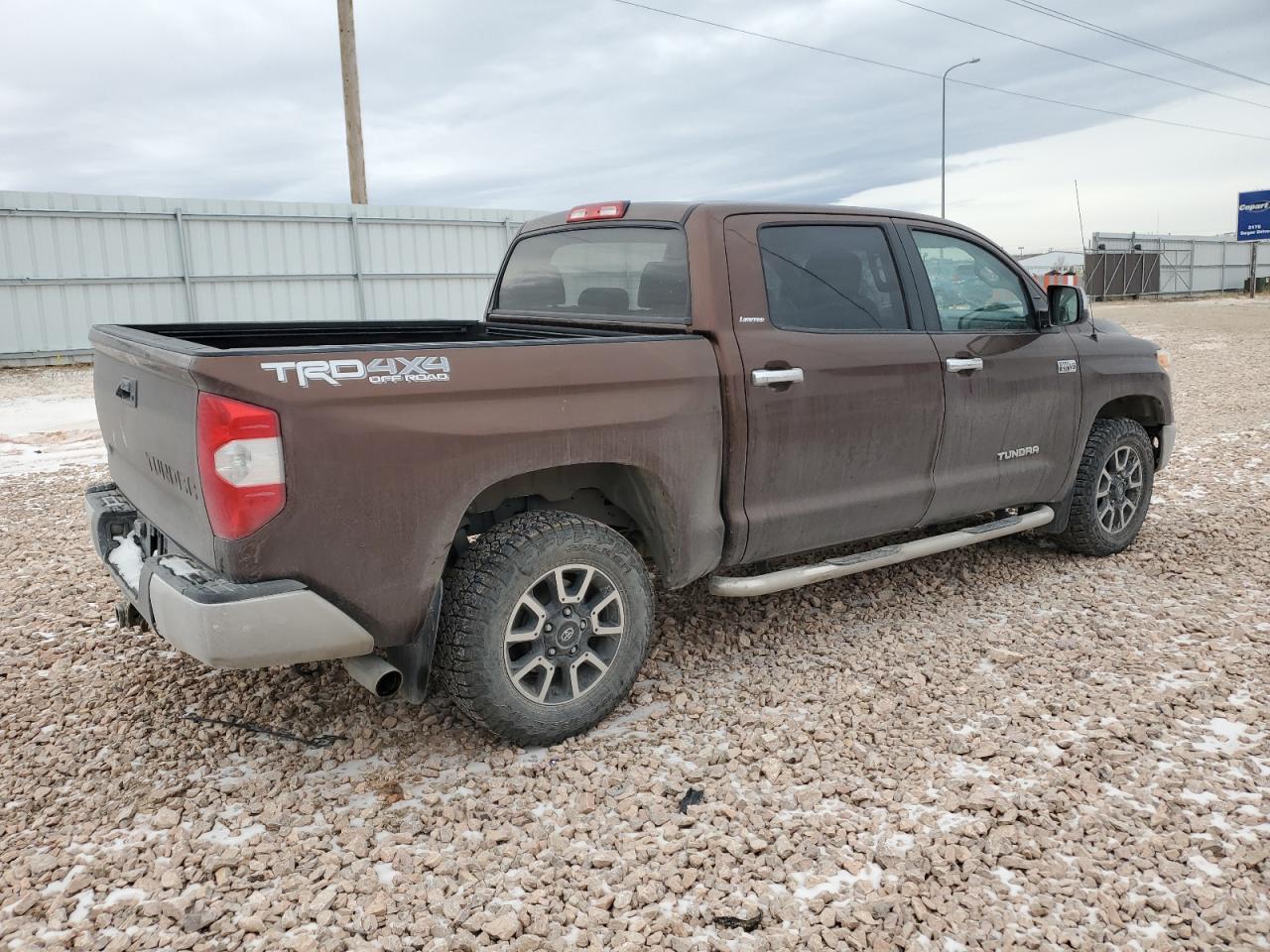 2015 Toyota Tundra - Image 3