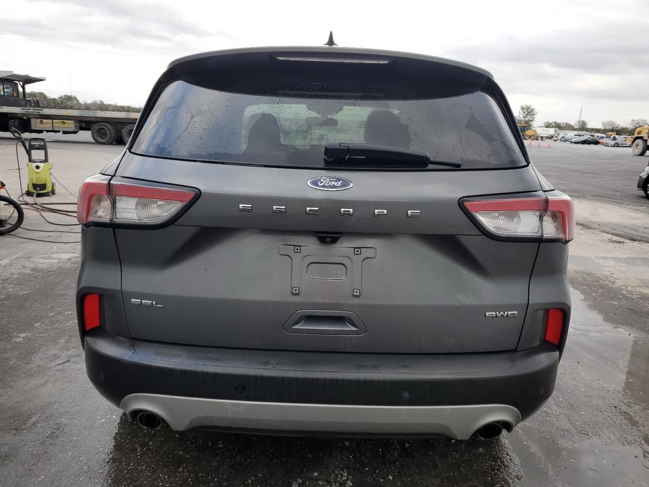 2022 Ford Escape - Image 6