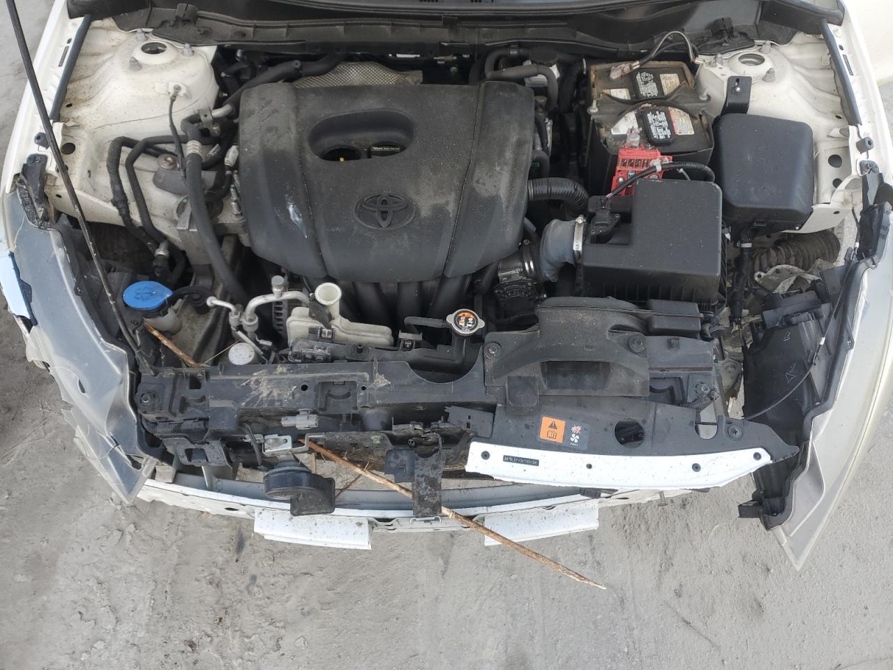 2017 Toyota Yaris - Image 11