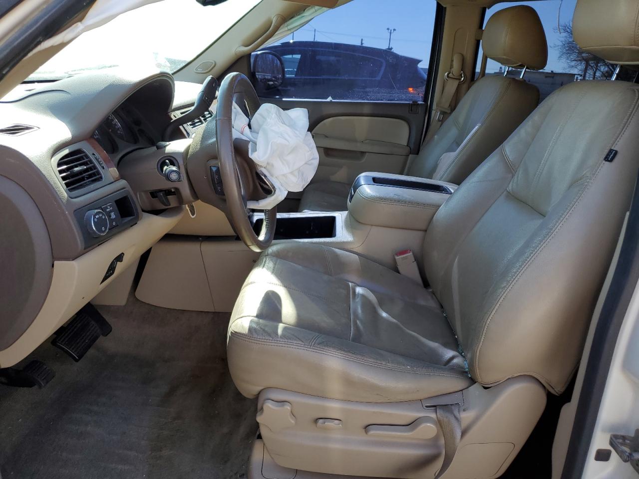 2013 GMC Yukon - Image 7