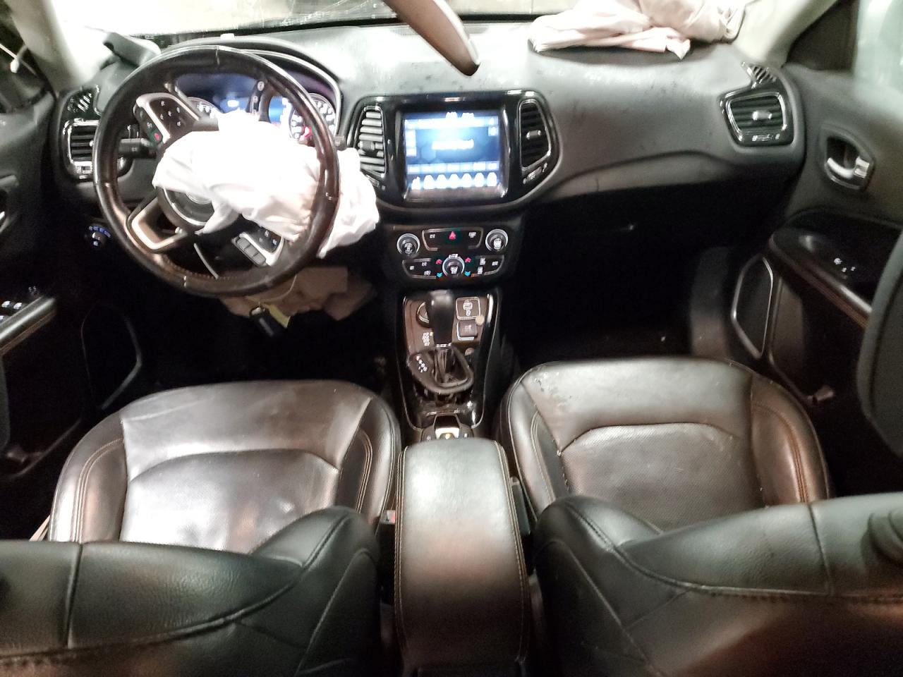 2019 Jeep Compass - Image 8