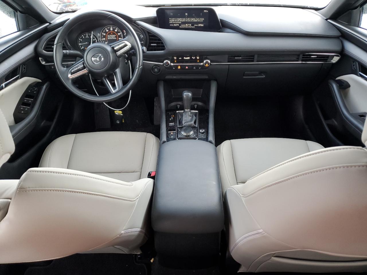 2021 Mazda 3 - Image 8