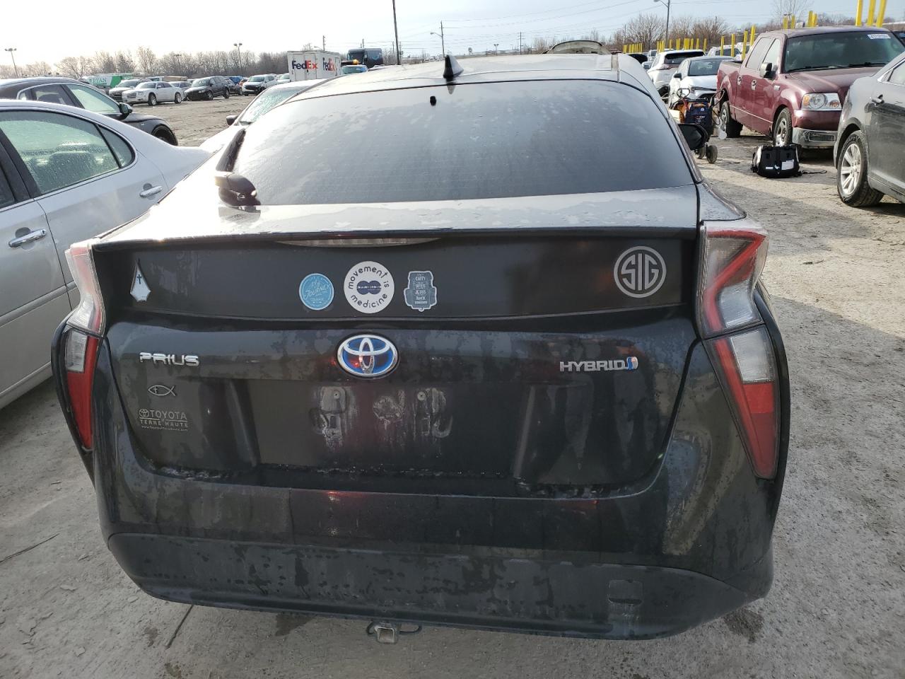 2016 Toyota Prius - Image 6