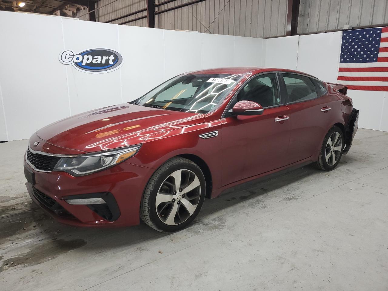 2020 Kia Optima - Image 1